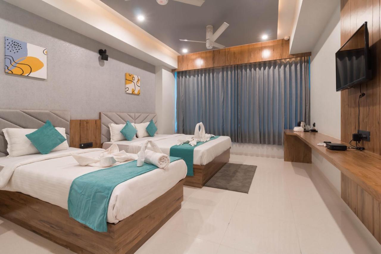 Hotel Green City Gandhinagar Exterior photo